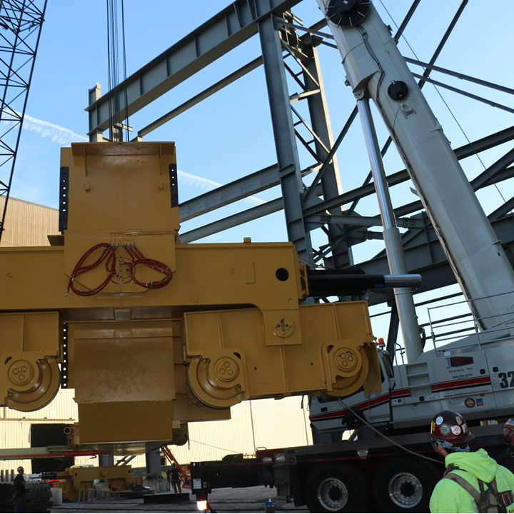 Smith Erectors-Heavy equipment and machinery moving services-crane operators